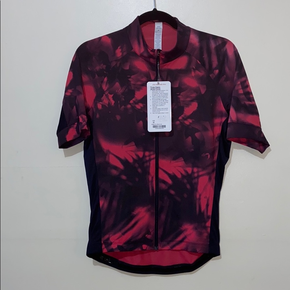Lululemon Three Peaks Jersey* Silver size M